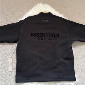 NWT Essentials Fear of God Relaxed Crewneck Sweatshirt in Stretch Limo - XXS